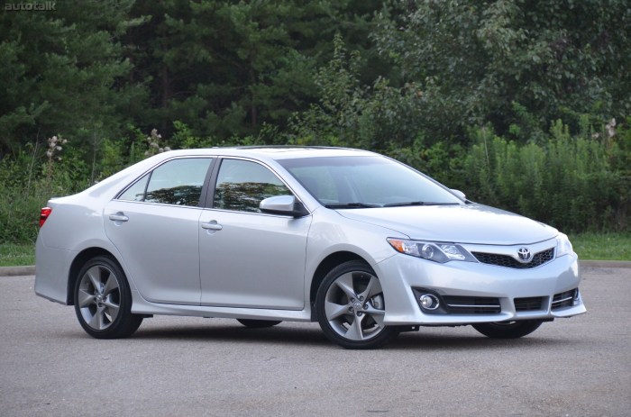 2012 toyota camry sports car